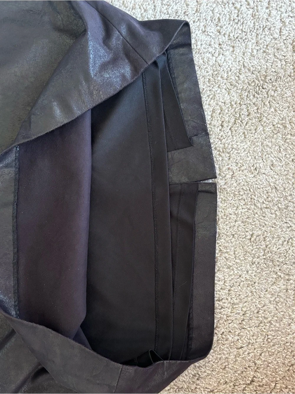 Calvin Klein Size 12 Black Coated Faux Leather Pencil Skirt Midi Y2K Office